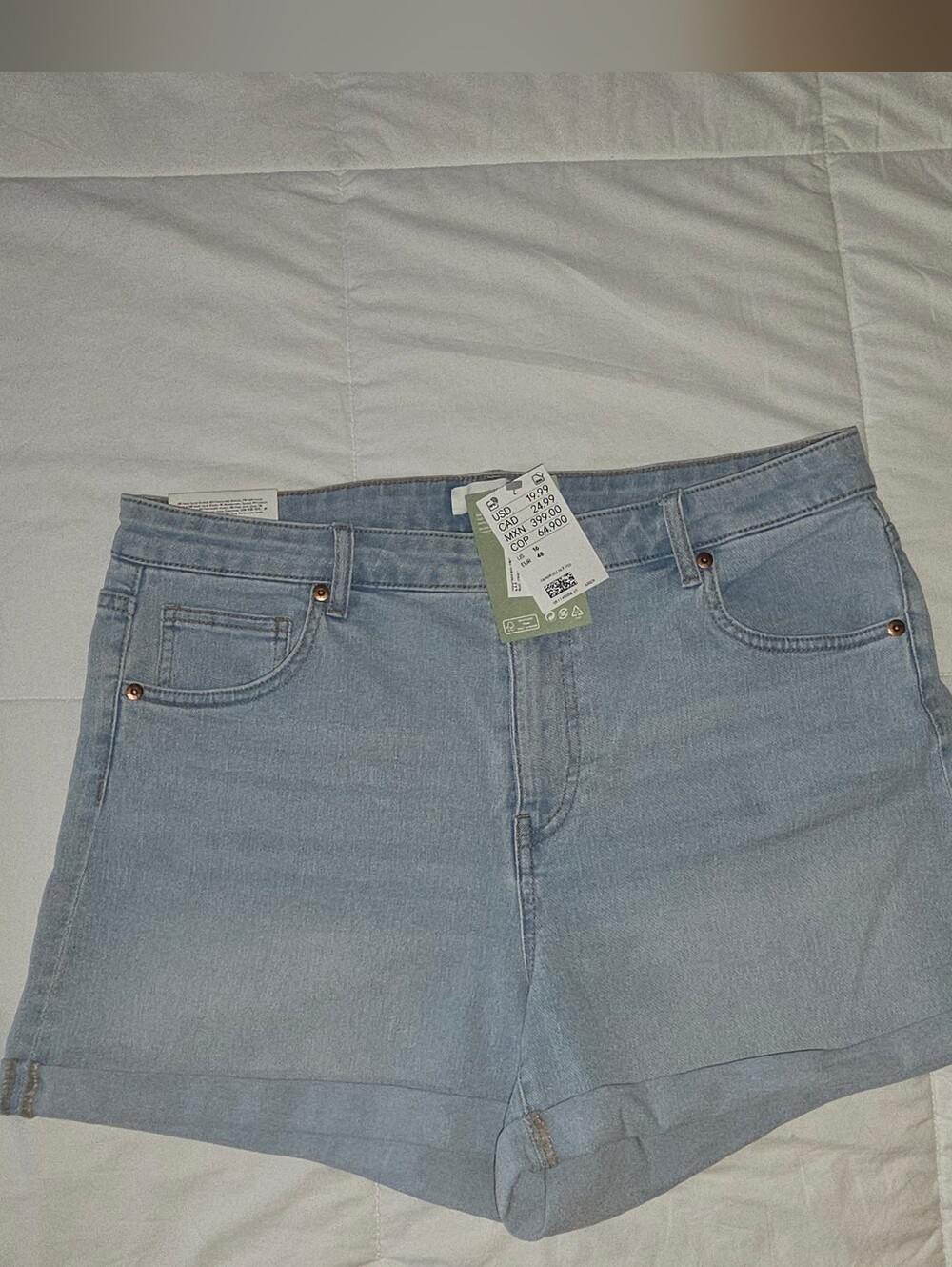 NWT H&M Light Blue Women's Denim Shorts